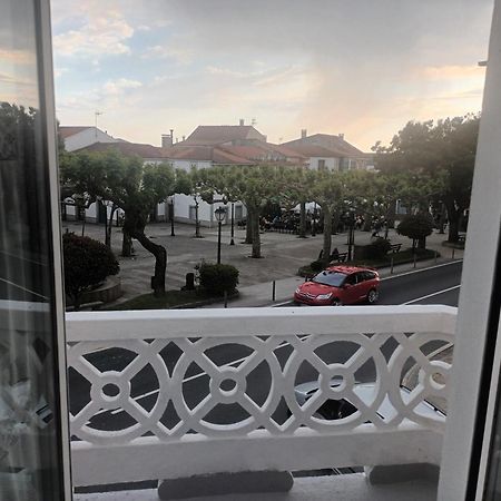 Apartamento Cafe Teatro Arzúa Kültér fotó
